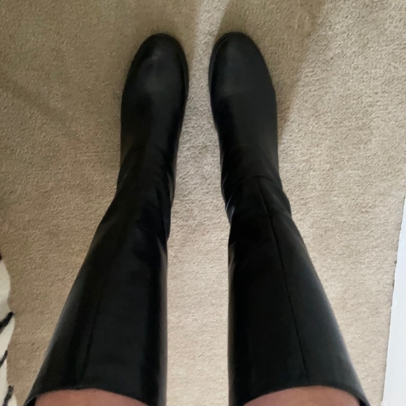 Stellemonde Black Leather Boots - Picture 3 of 3